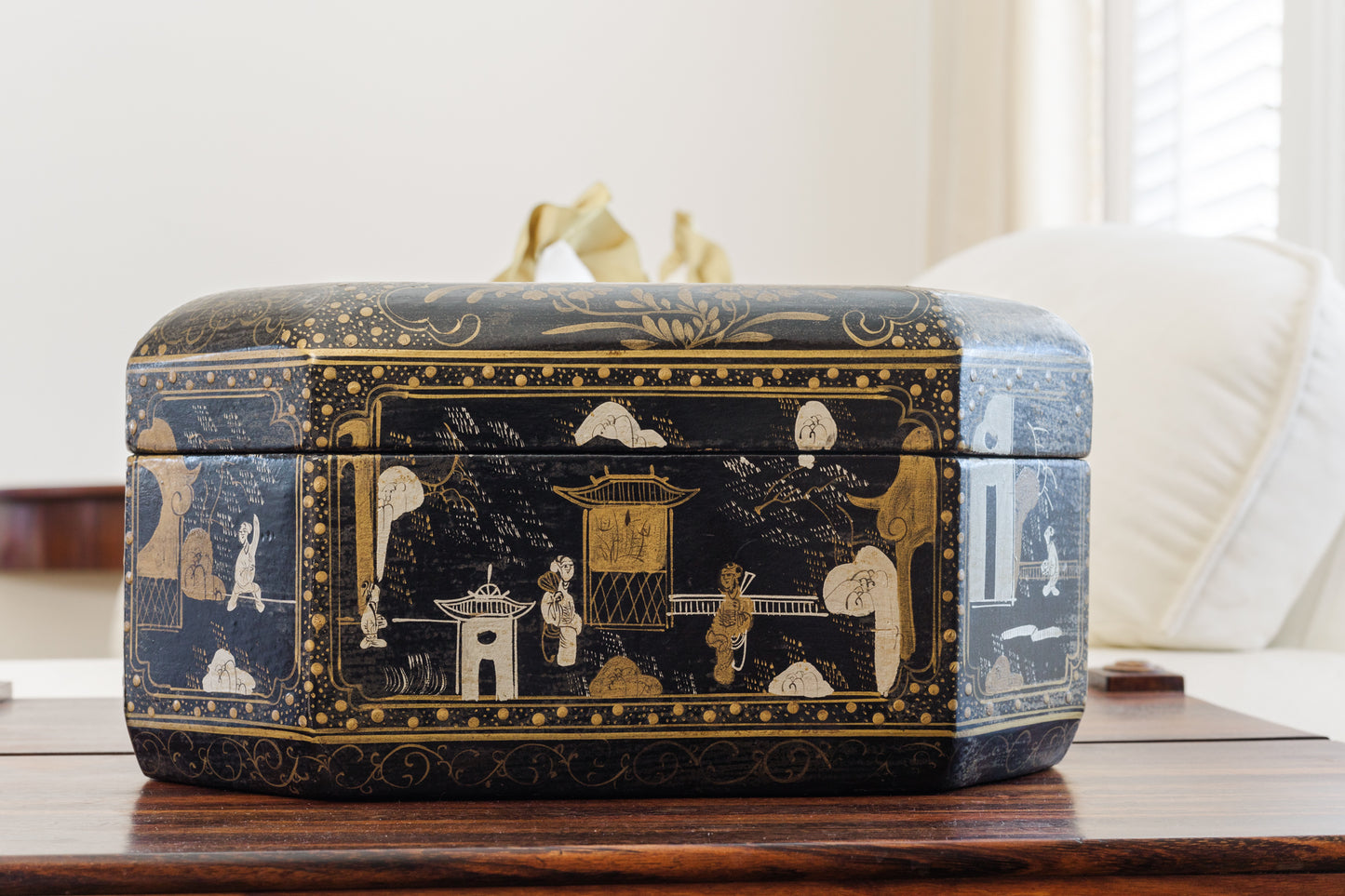 Gilt Chinoiserie Box