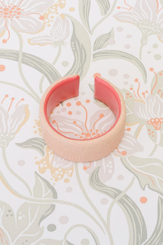 Shagreen Bracelet Petal Pink